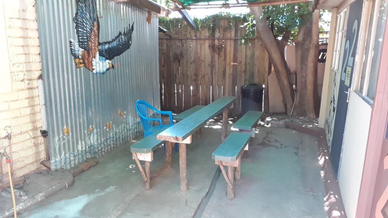 Hotel Paljas Backpackers Potchefstroom Exterior foto