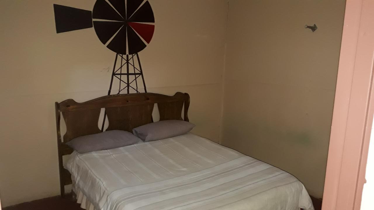Hotel Paljas Backpackers Potchefstroom Exterior foto