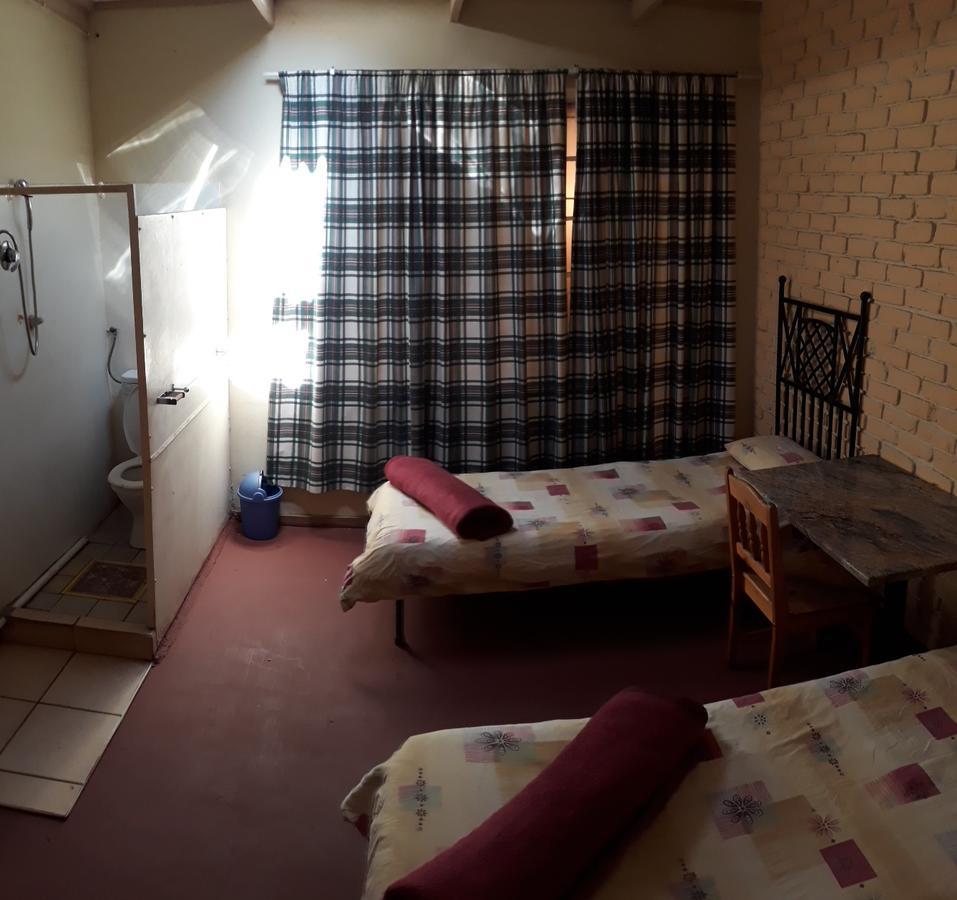 Hotel Paljas Backpackers Potchefstroom Exterior foto